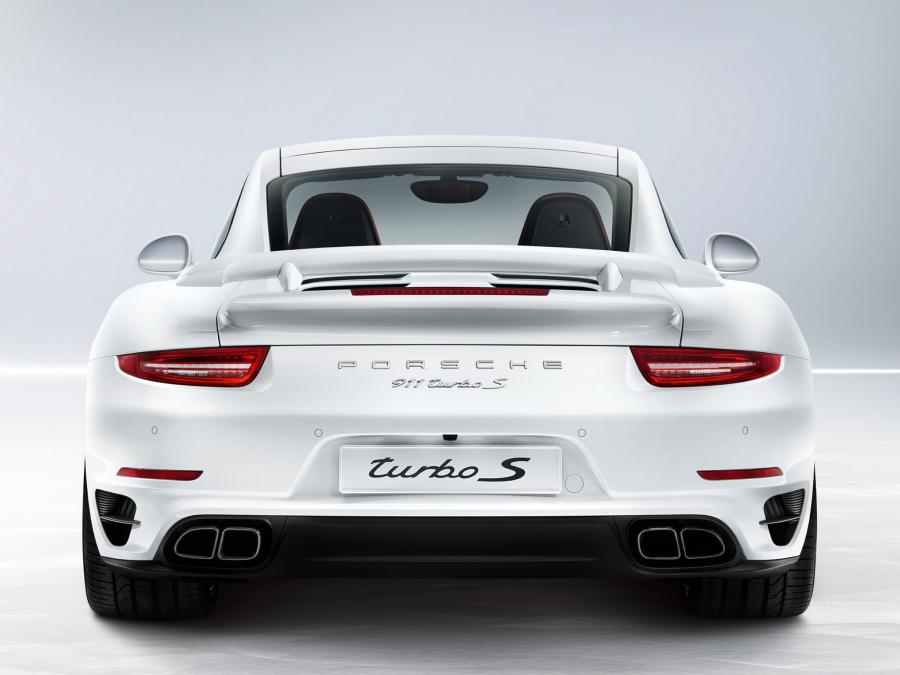  Porsche 911 Turbo S 2013 года  (фото 18 из 30)